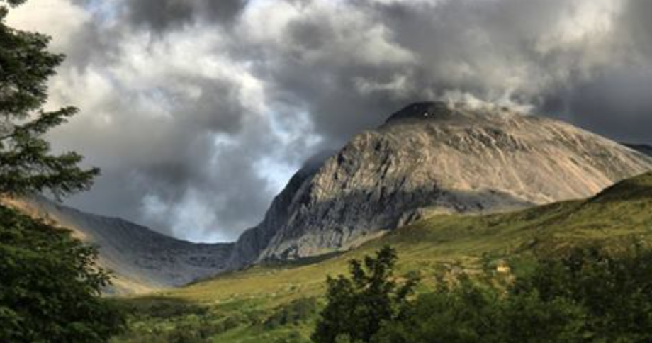 Breaking News from Scotland: Ben Nevis gains a metre in height